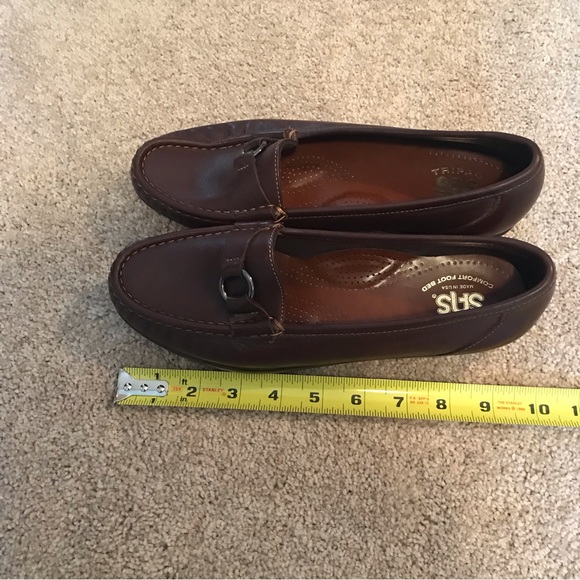 SAS Brown Women’s Loafers - Picture 6 of 7
